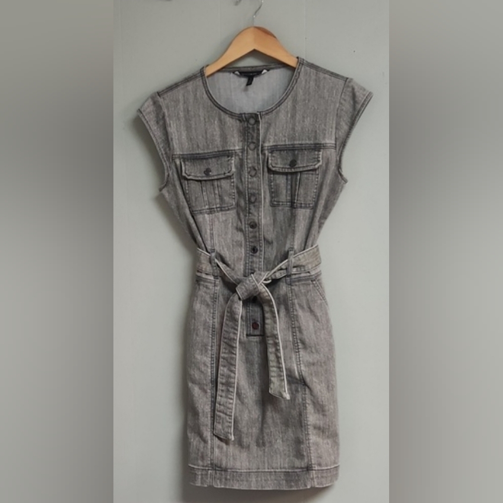 White House Black Market Gray Belted Denim Look Dress Size 2